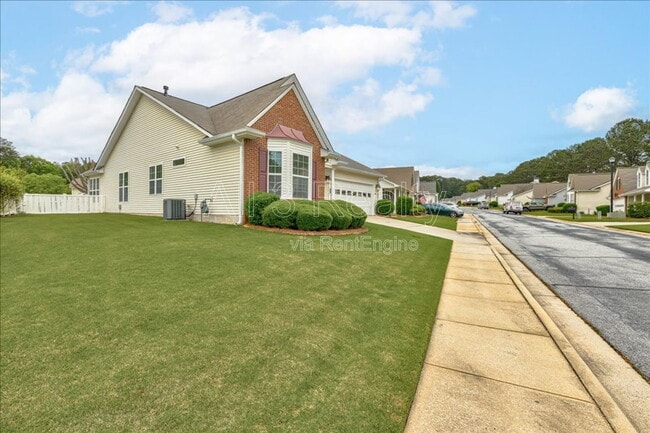 Photo - 1033 Pinehurst Dr