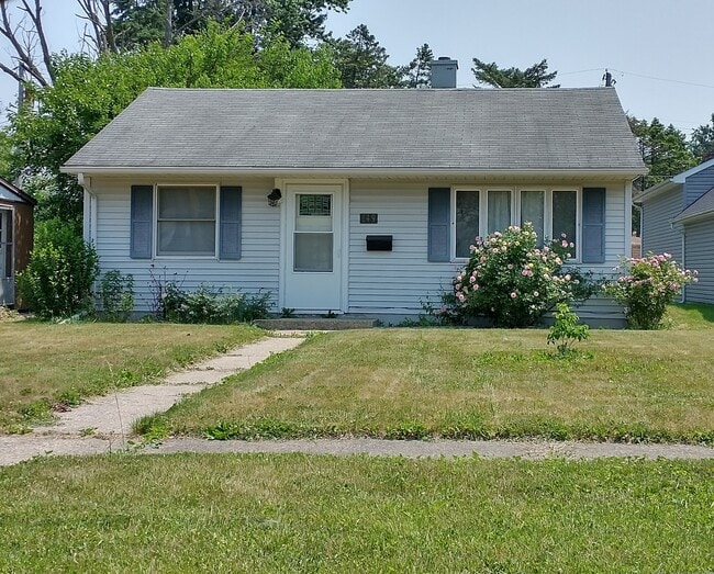 Building Photo - 149 N Cavender St