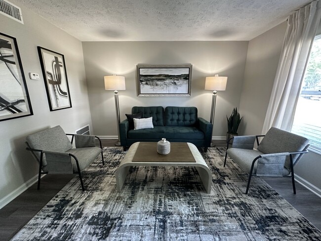 Building Photo - Chelsea Place Rental