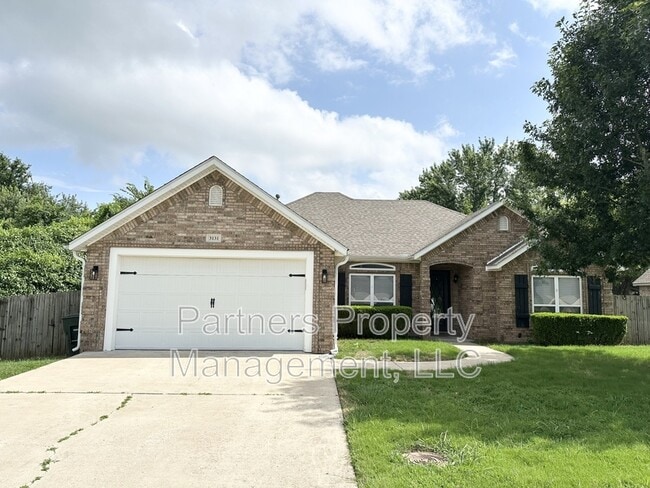 Building Photo - 3131 W Ika Ln