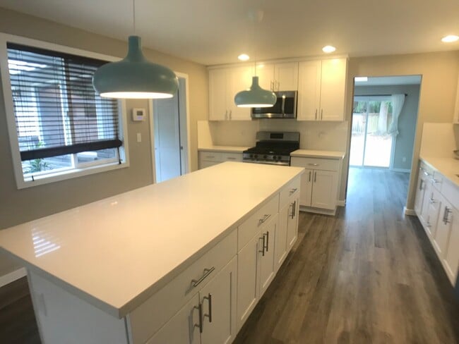 Photo - Great House for Rent