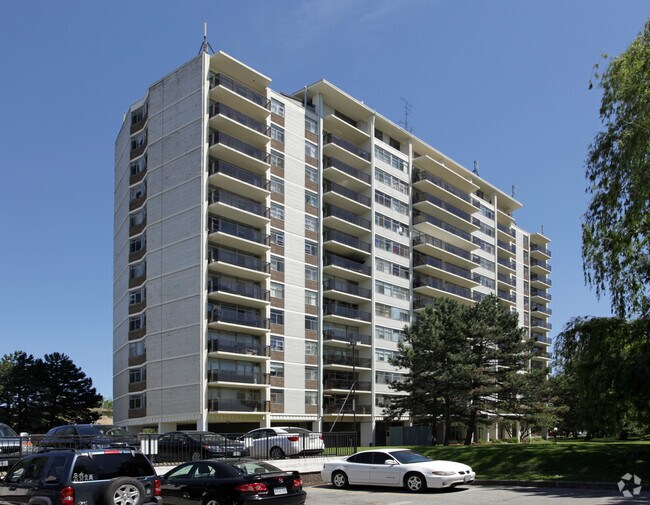 Building Photo - Dixon Apartments