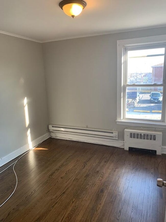 Photo - 62 Pulaski Unidad 2nd Floor