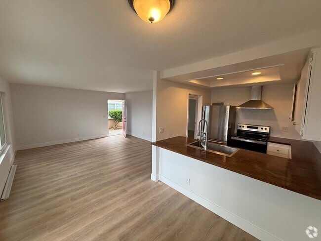 Building Photo - 33412 Cheltam Way Rental