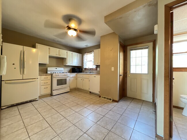 Photo - 3727 Hillcrest Rd