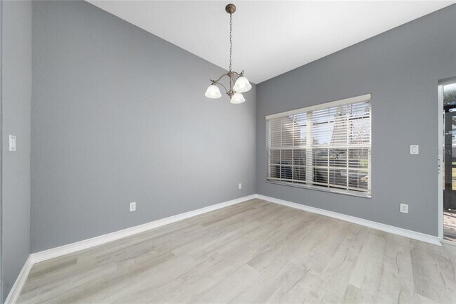 Photo - 2371 Caravelle Cir