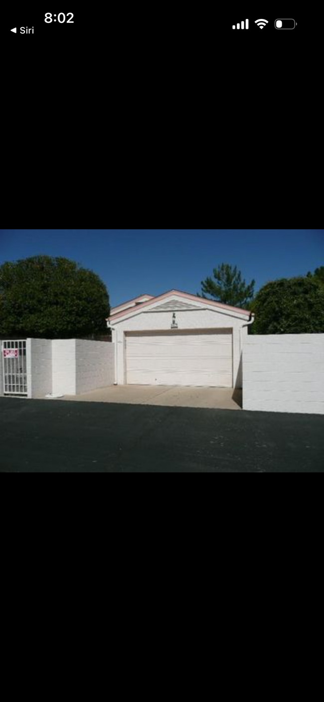 13279 W Countryside Dr