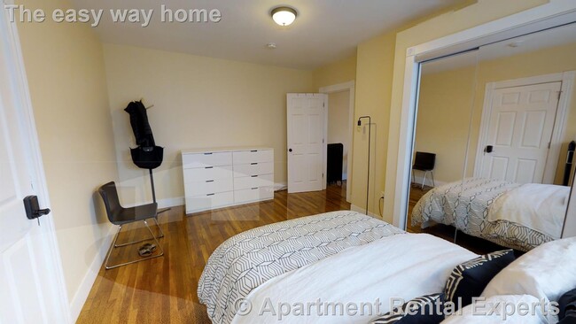 Photo - 5-7 Blake St Unit #1 Unit #1