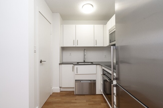 56 Maitland Street - 56 Maitland Street Unit 410