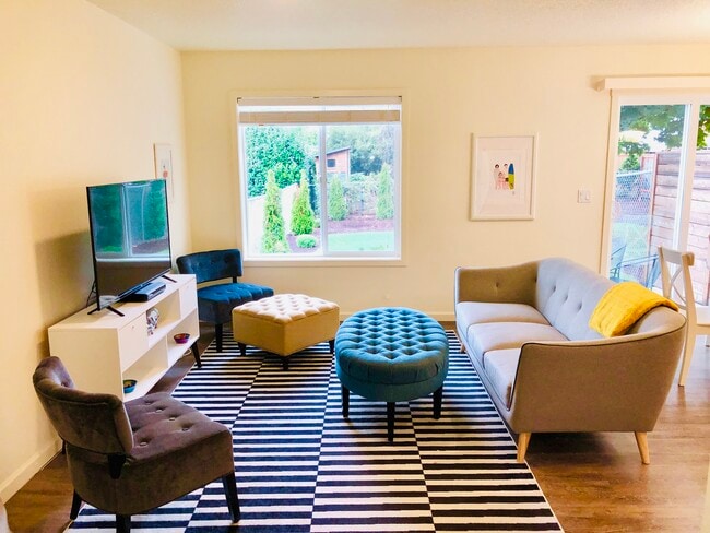 Photo - 17135 Beers Ave