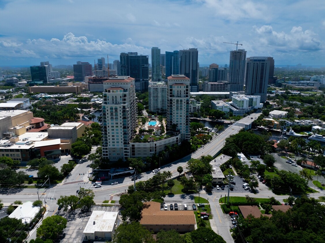 Photo - 709 SW 4th St (Fort Lauderdale, FL)