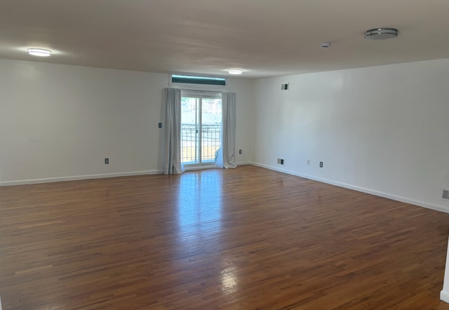 Photo - 1157 67th St Unit 2