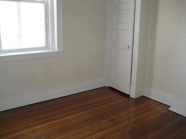 Photo - 35 Waverly St