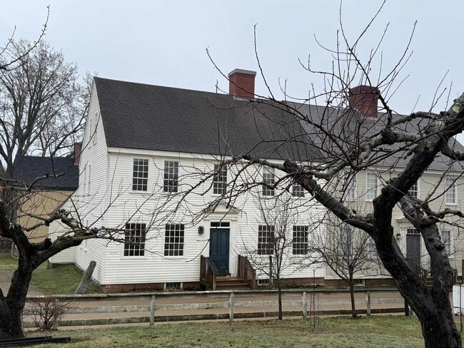 Building Photo - 72-74 Jefferson St