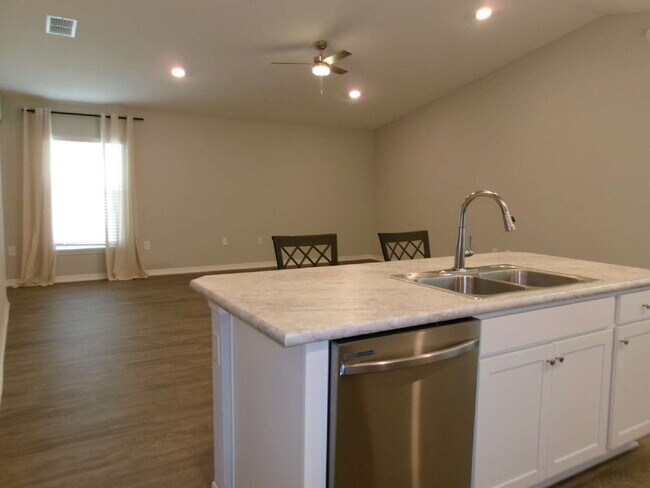 Photo - 1247 Mezzavalle Wy