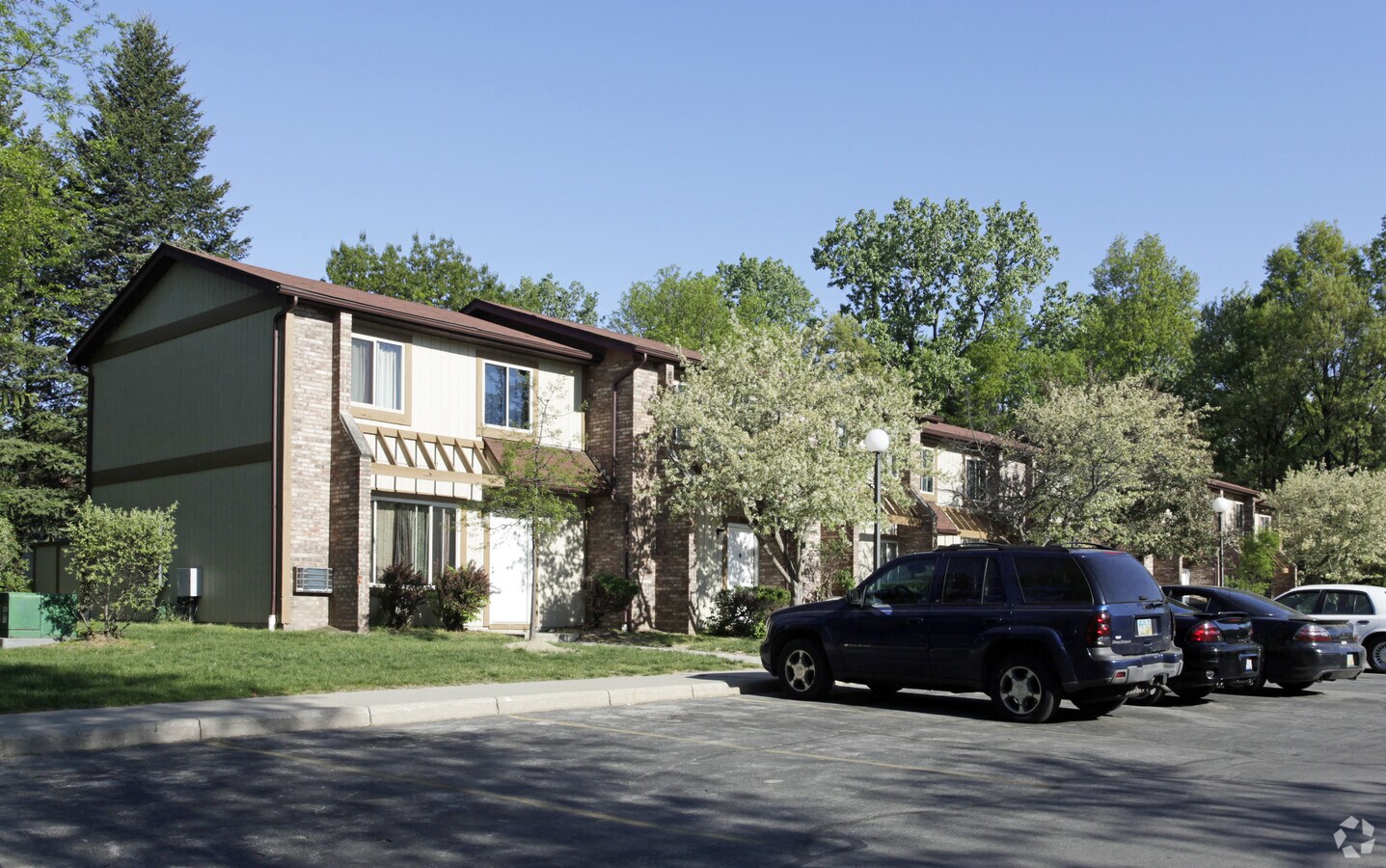 Photo - Oakwood Gardens