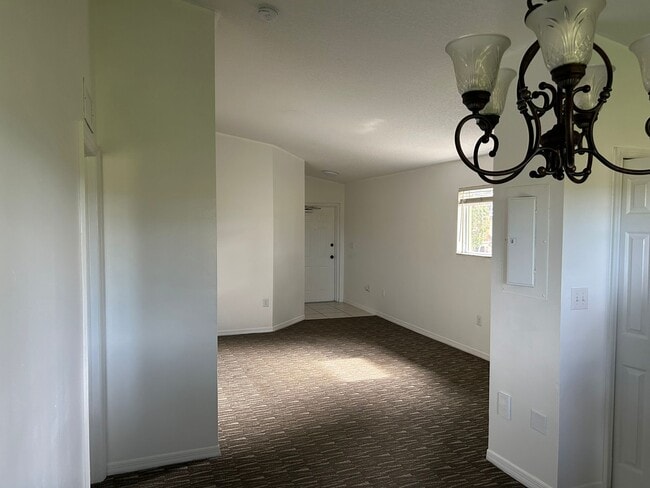 Photo - 980 NE 33rd Terrace