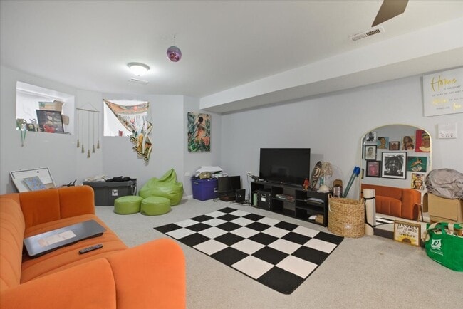 Photo - 4423 S Prairie Ave Unit GARDEN