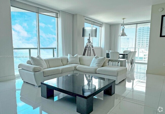 Building Photo - 244 Biscayne Blvd Unit 3503 Rental