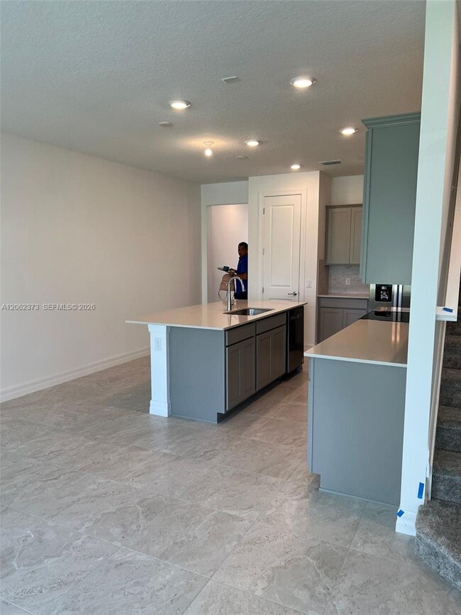 6121 Rancho Ln