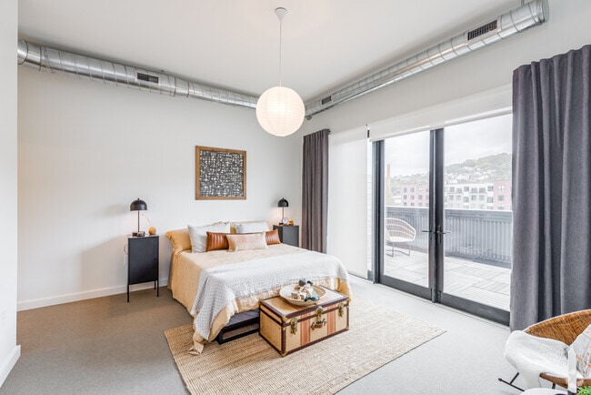2BR,2BA-Carnegie (1.161SF) - Mulberry Lofts