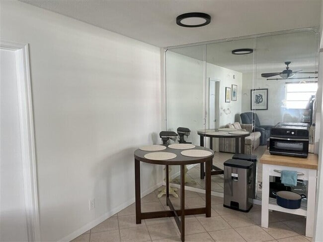 Photo - 18 Ocean Breeze Unit 8