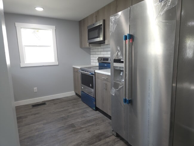 Photo - 1109 S Calumet St