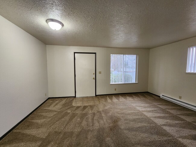 338-Fir Knoll Court Apartments