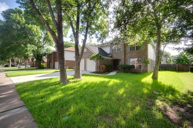 Photo - 17143 Summer Hollow Dr