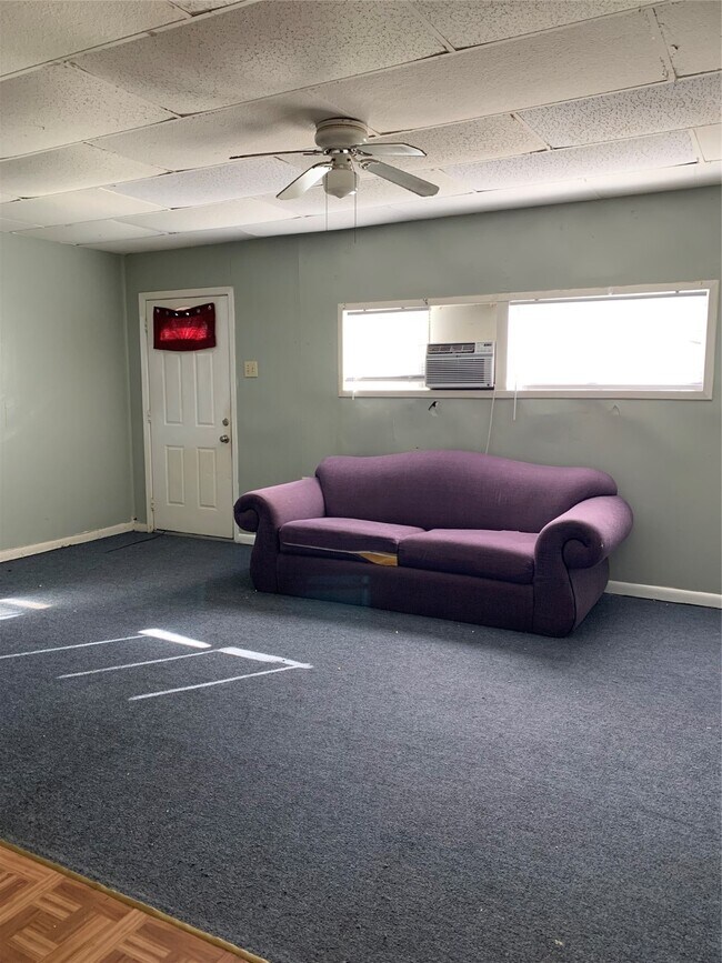 Photo - 2217 Leaman Ave Unidad 3