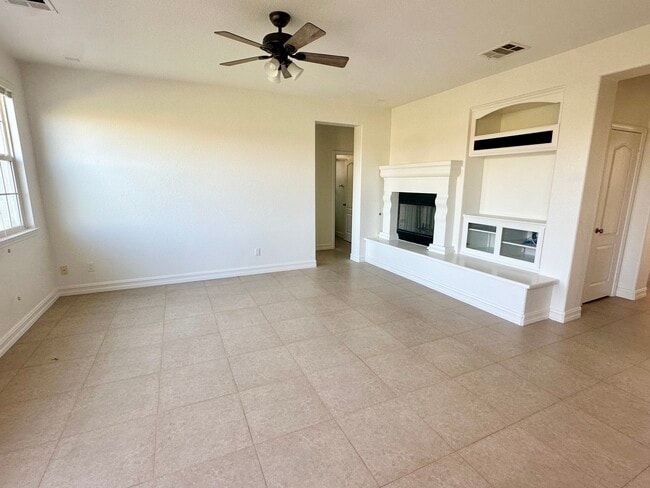 Photo - 1976 Lakota St