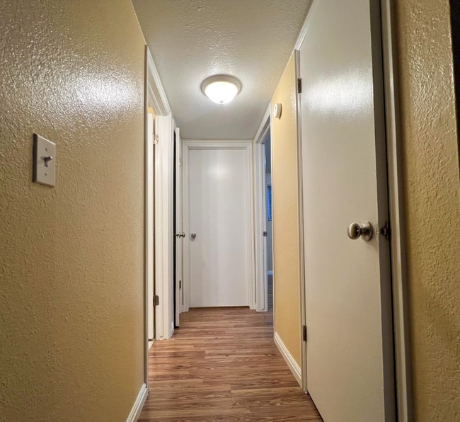 Photo - 768 N Redwood Rd Unit 15