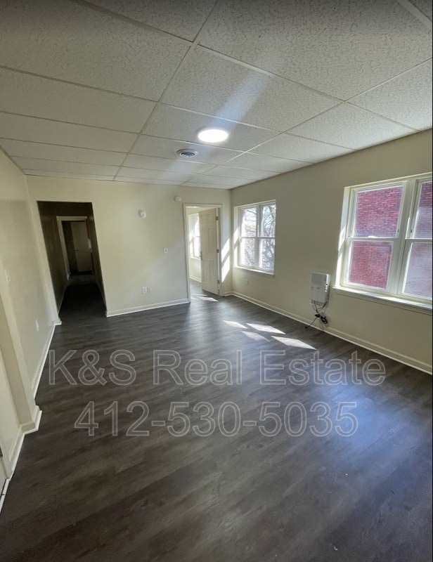 Photo - 341 Orchard Pl