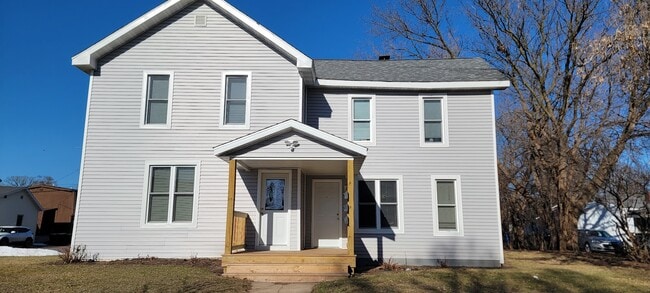 Building Photo - 134 Niagara St Unit 134