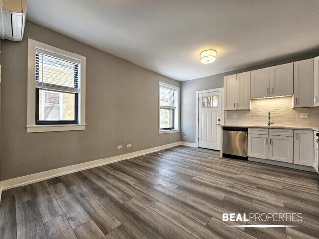 1 bedroom in CHICAGO IL 60613 - 1 bedroom in CHICAGO IL 60613 Condo Unit S2
