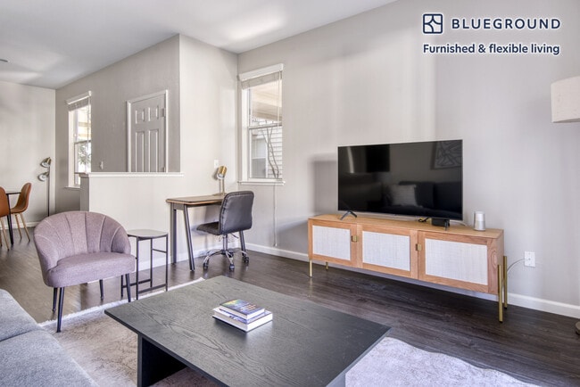 Photo - 20661 Forge Way Unidad FL0-ID776