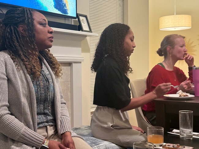 Photo - 2435 W 123rd St Unidad 2-East