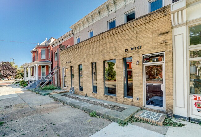 Photo - 12 W Leigh St House