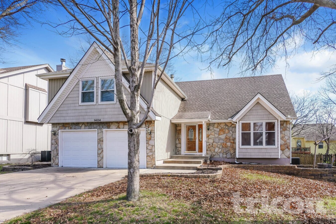 Photo - 1404 S Montebello Ln