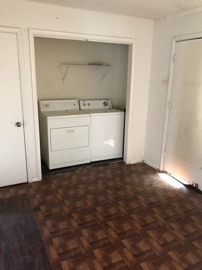Photo - 3167 N Lansing Pl