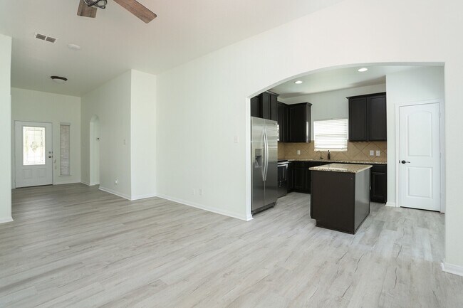 Photo - New Braunfels Home In Magnolia Springs