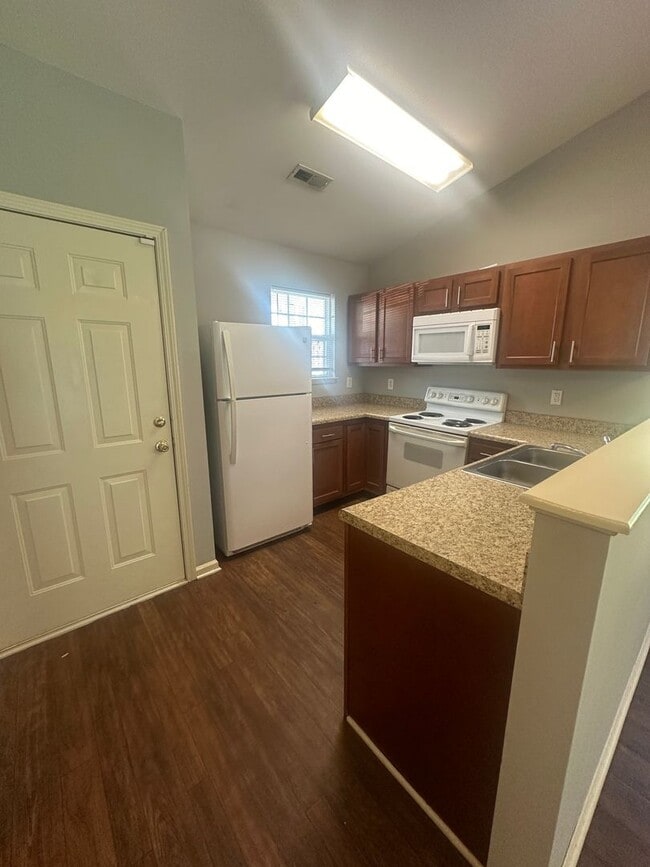 Photo - 304 St Rosea Rd Unit 304 Saint Rosea Road