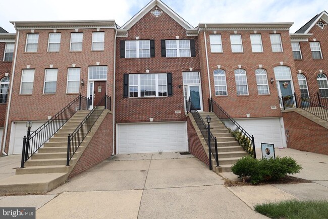 Photo - 43121 Shadow Terrace Townhome
