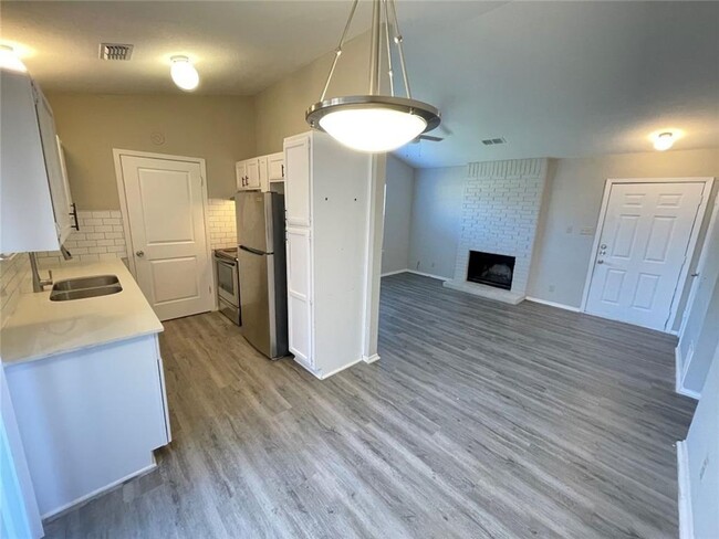 Photo - 8004 Clydesdale Dr Townhome