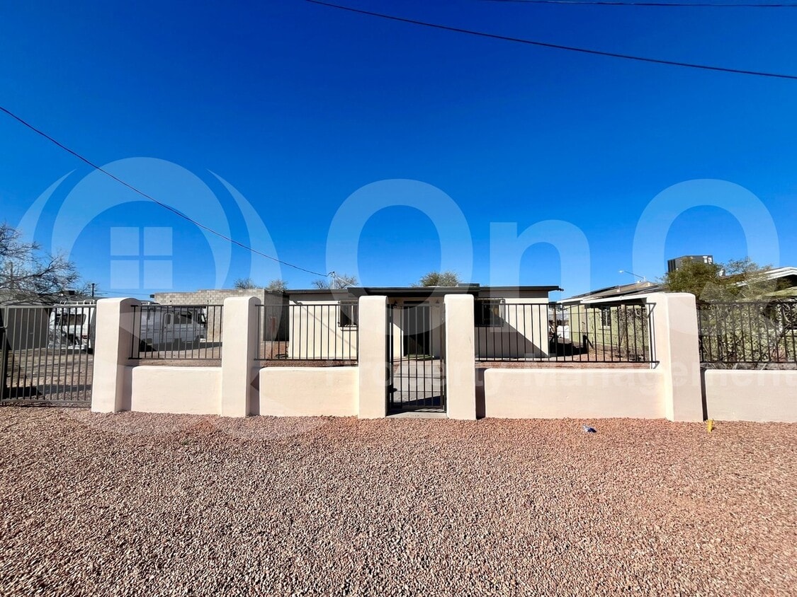 Photo - 1416 South Highland Avenue