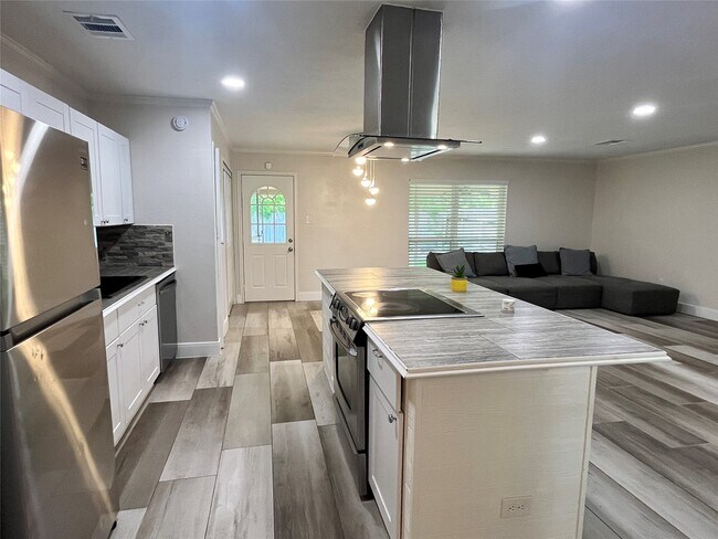 Photo - 4407 Kevinkay Dr