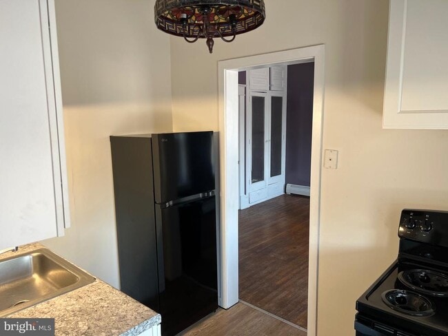 Photo - 221 S Reading Ave