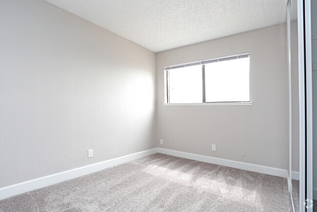 1BR,1BA-675SQ
