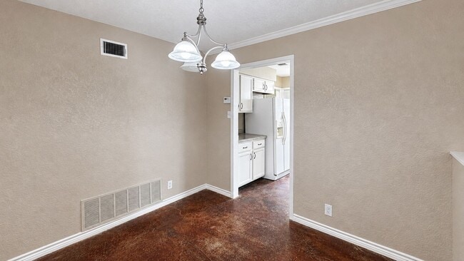 Photo - Spacious 3-bedroom, 2-bath rental offering 1,580 square feet in Schertz!