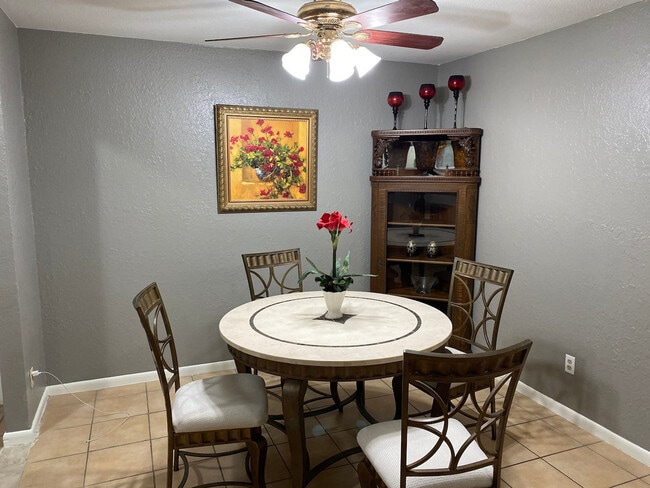 Photo - 6614 Long Meadow Dr Unidad SI FL1-ID1513131P